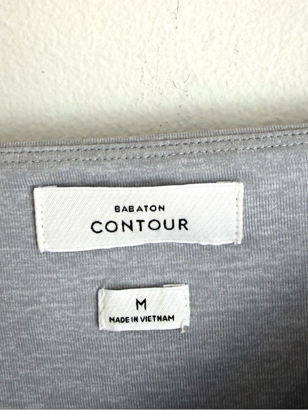 Babaton Aritzia Contour Squareneck Longsleeve Bodysuit in Grey - Picture 5 of 6